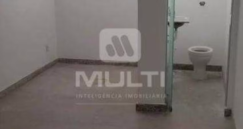 Casa comercial para alugar no Centro, Uberlândia 