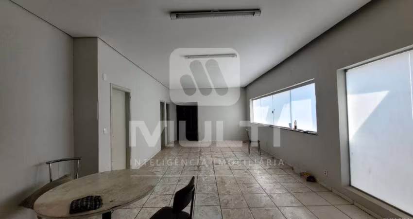 Casa comercial para alugar no Centro, Uberlândia 