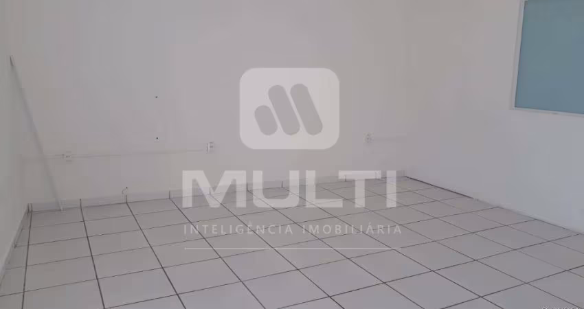 Sala comercial para alugar no Luizote de Freitas, Uberlândia 
