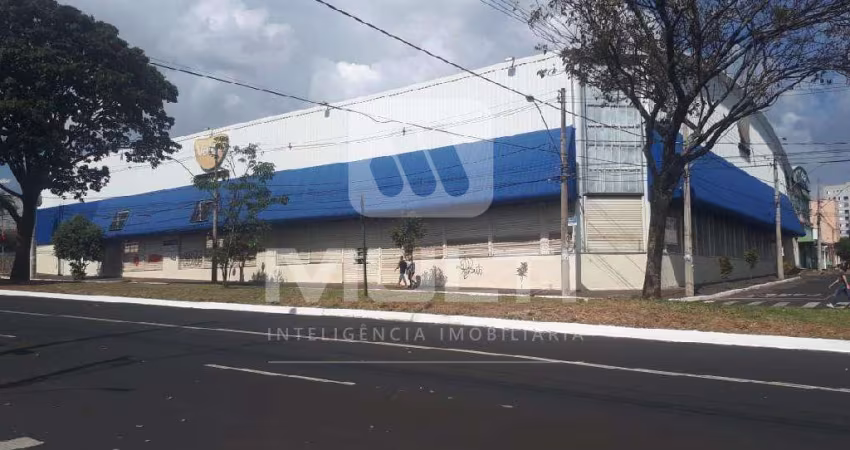 Barracão / Galpão / Depósito para alugar no Conjunto Segismundo Pereira, Uberlândia 