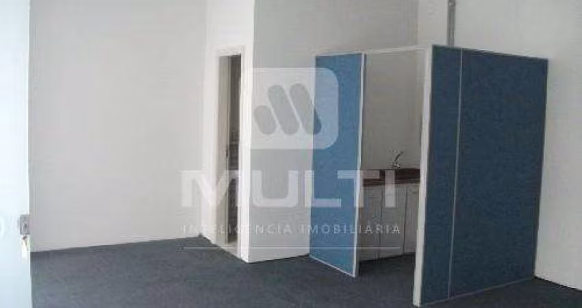 Sala comercial para alugar no Centro, Uberlândia 