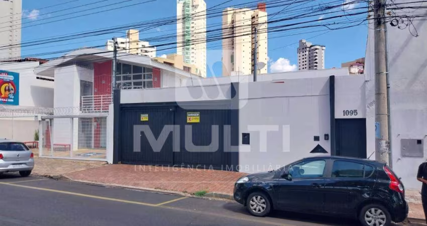 Casa comercial para alugar no Centro, Uberlândia 