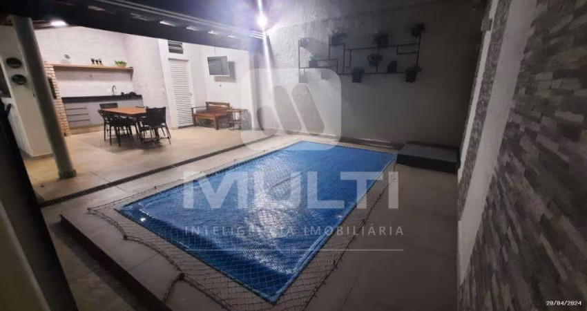 Casa com 3 quartos para alugar na Cidade Jardim, Uberlândia 