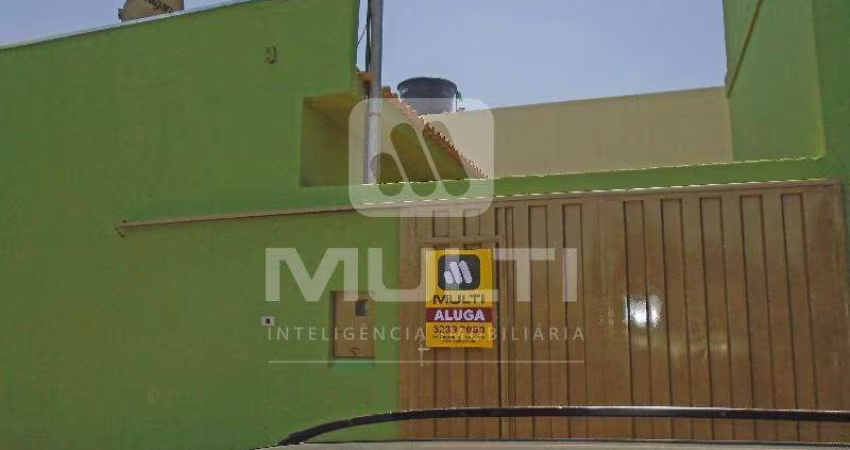 Casa com 2 quartos para alugar no Daniel Fonseca, Uberlândia 