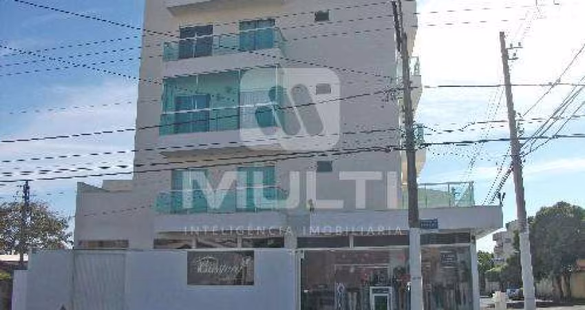 Cobertura com 3 quartos para alugar no Santa Mônica, Uberlândia 