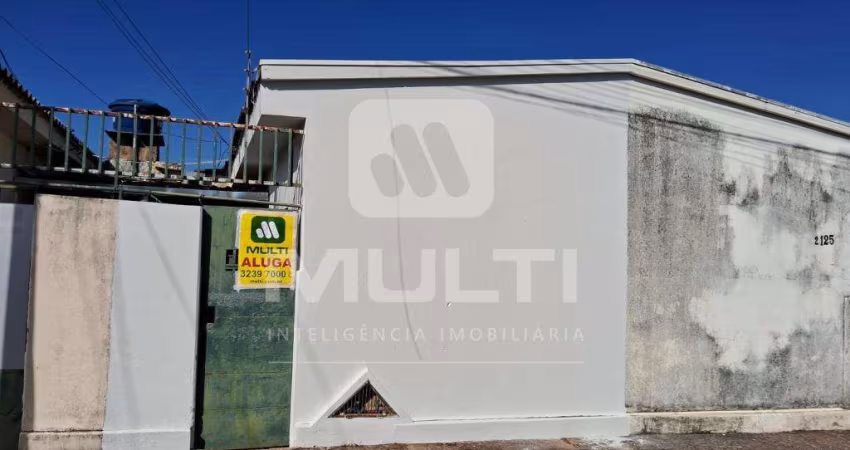 Casa com 1 quarto para alugar no Marta Helena, Uberlândia 