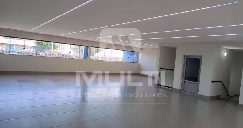 Casa comercial para alugar no Martins, Uberlândia 