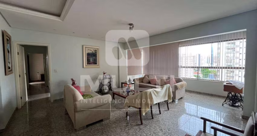 Apartamento com 3 quartos para alugar no Martins, Uberlândia 