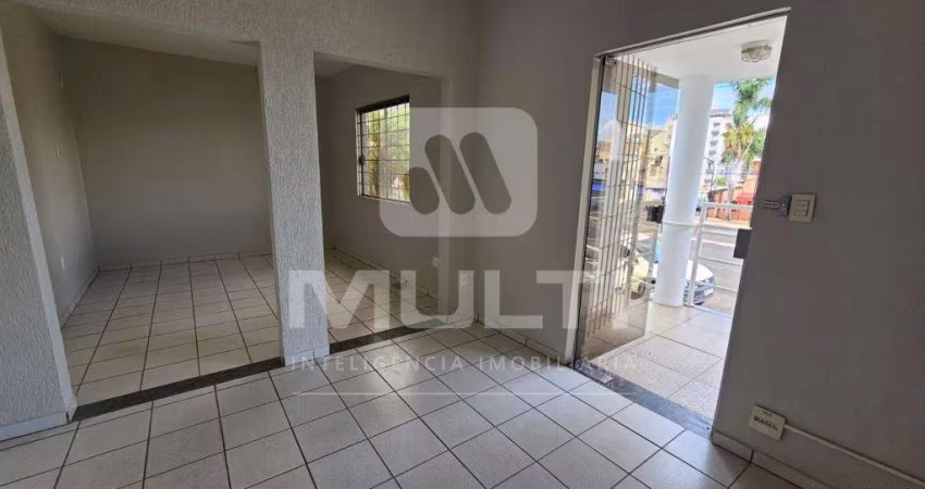 Casa comercial para alugar no Centro, Uberlândia 