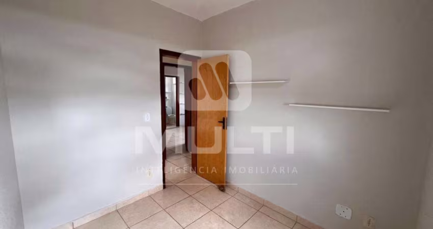 Apartamento com 3 quartos para alugar no Jardim Holanda, Uberlândia 