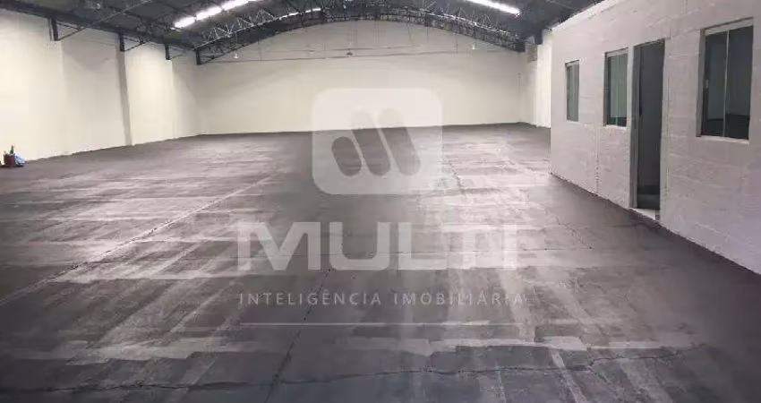 Barracão / Galpão / Depósito para alugar no Marta Helena, Uberlândia 