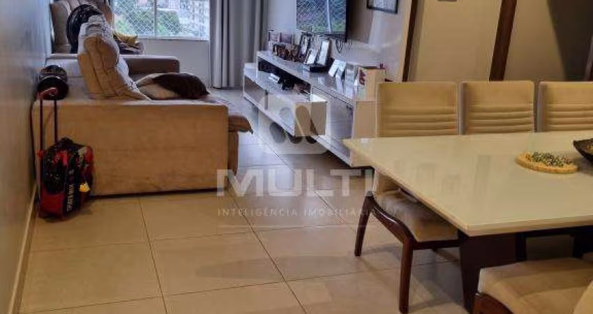 Apartamento com 2 quartos para alugar no Copacabana, Uberlândia 