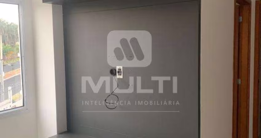 Apartamento com 2 quartos para alugar no Jardim Ipanema I, Uberlândia 