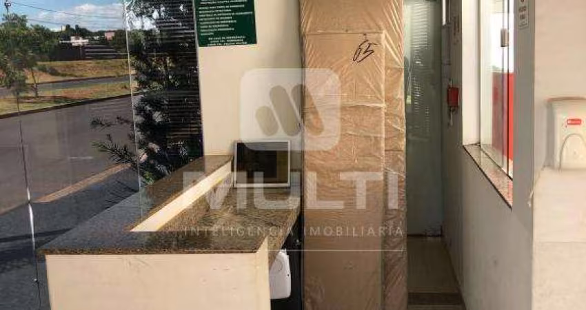 Apartamento com 2 quartos para alugar em Laranjeiras, Uberlândia 