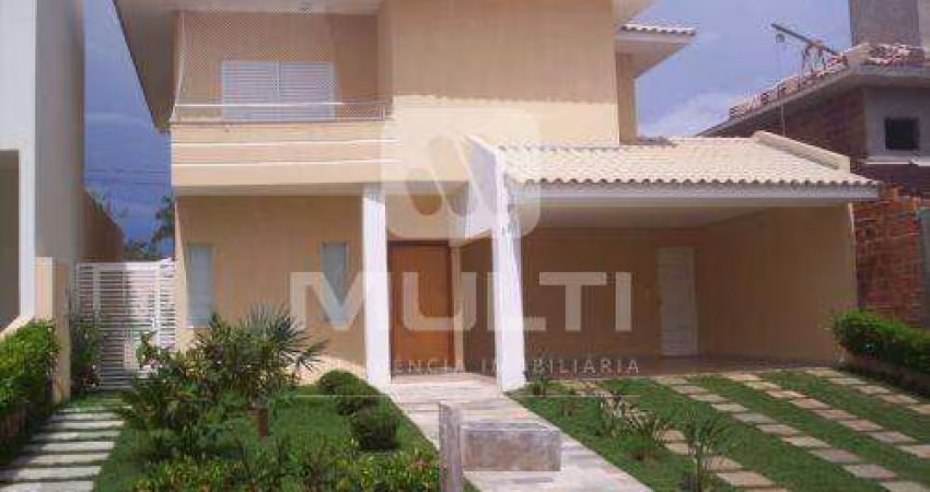 Casa com 3 quartos para alugar no Granja Marileusa, Uberlândia 