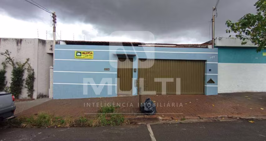 Casa comercial para alugar no Tibery, Uberlândia 