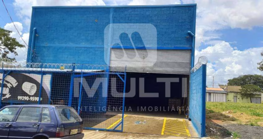Barracão / Galpão / Depósito para alugar no Santa Rosa, Uberlândia 