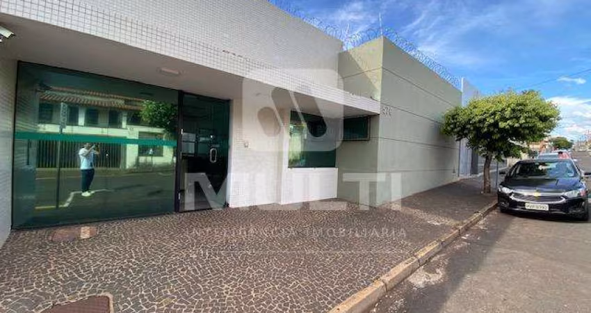 Barracão / Galpão / Depósito para alugar no Tabajaras, Uberlândia 