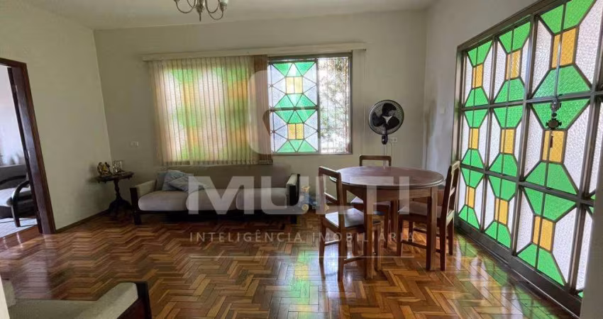 Casa com 3 quartos à venda no Cazeca, Uberlândia 