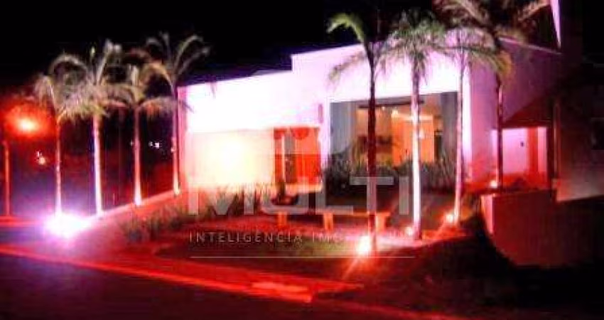 Casa em condomínio fechado com 4 quartos à venda no Jardins Barcelona, Uberlândia 