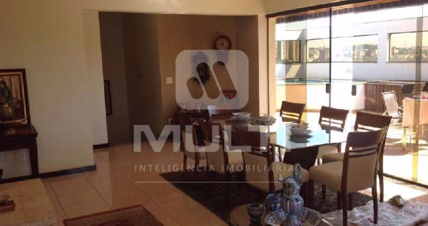 Cobertura com 4 quartos à venda no Morada da Colina, Uberlândia 