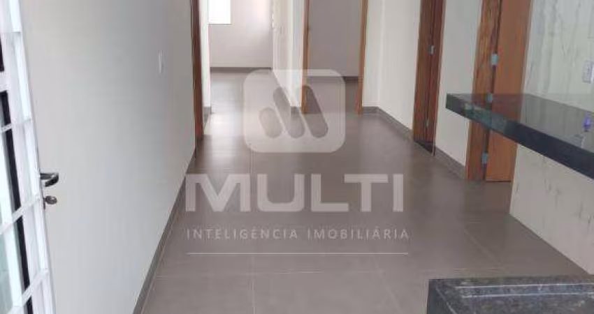 Casa com 3 quartos à venda no Jardim das Palmeiras, Uberlândia 