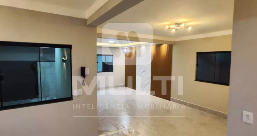 Casa com 4 quartos à venda no Santa Luzia, Uberlândia 
