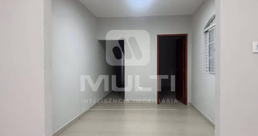 Casa com 2 quartos à venda no Bom Jesus, Uberlândia 