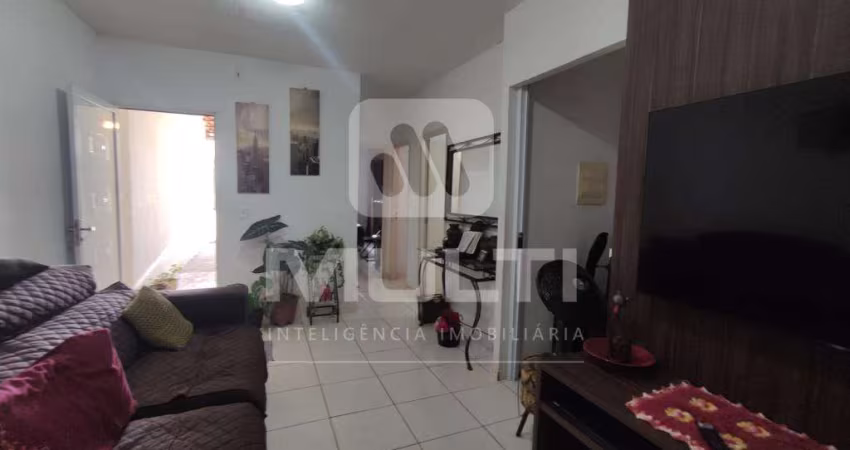 Casa em condomínio fechado com 4 quartos à venda na Terra Nova Uberlândia 1, Uberlândia 