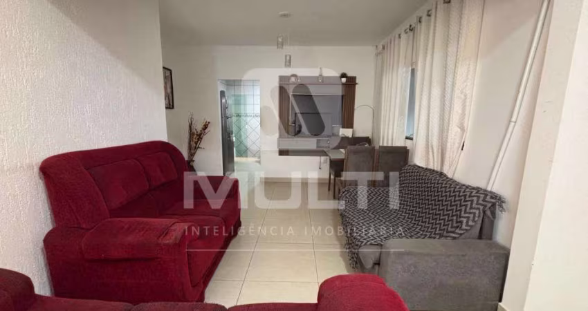Casa com 4 quartos à venda no Santa Mônica, Uberlândia 