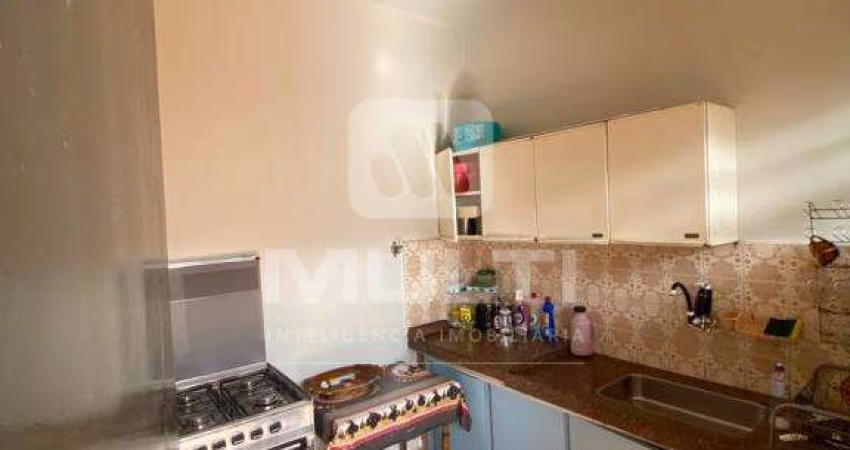 Casa com 3 quartos à venda no Erlan, Uberlândia 