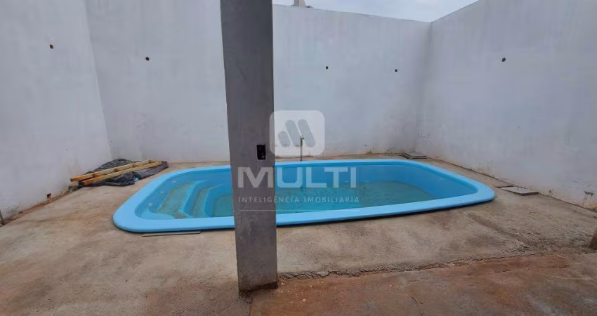Casa com 3 quartos à venda no Martins, Uberlândia 
