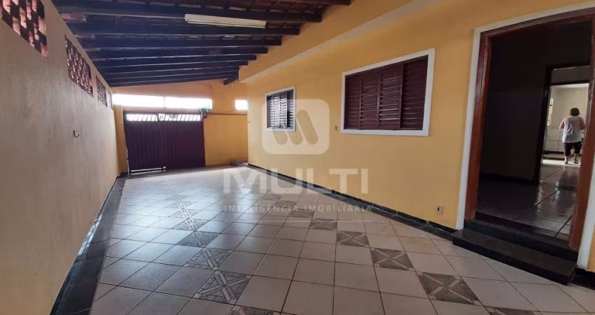 Casa com 3 quartos à venda no Tubalina, Uberlândia 