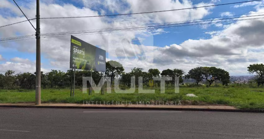 Terreno comercial à venda no Custódio Pereira, Uberlândia 