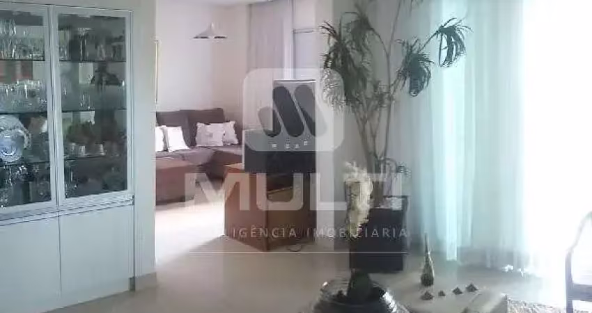 Apartamento com 3 quartos à venda no Martins, Uberlândia 