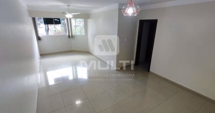 Apartamento com 3 quartos à venda em Saraiva, Uberlândia 