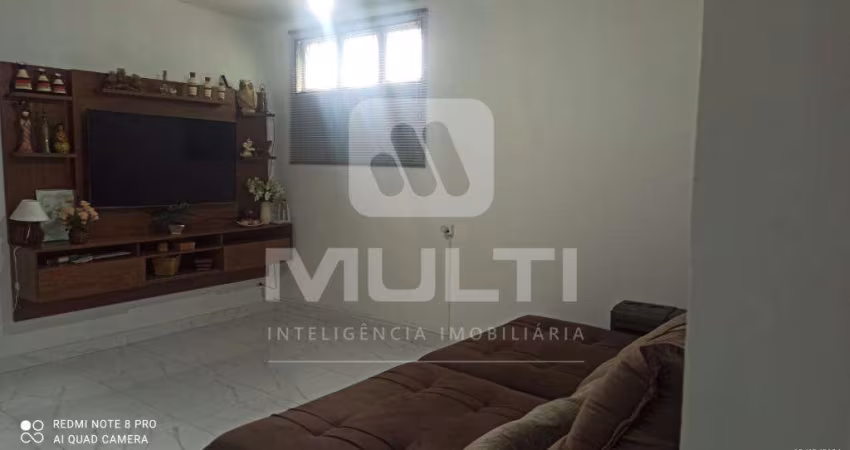 Casa com 4 quartos à venda no Santa Luzia, Uberlândia 