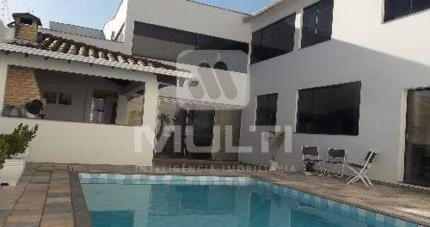 Casa com 4 quartos à venda no Tibery, Uberlândia 