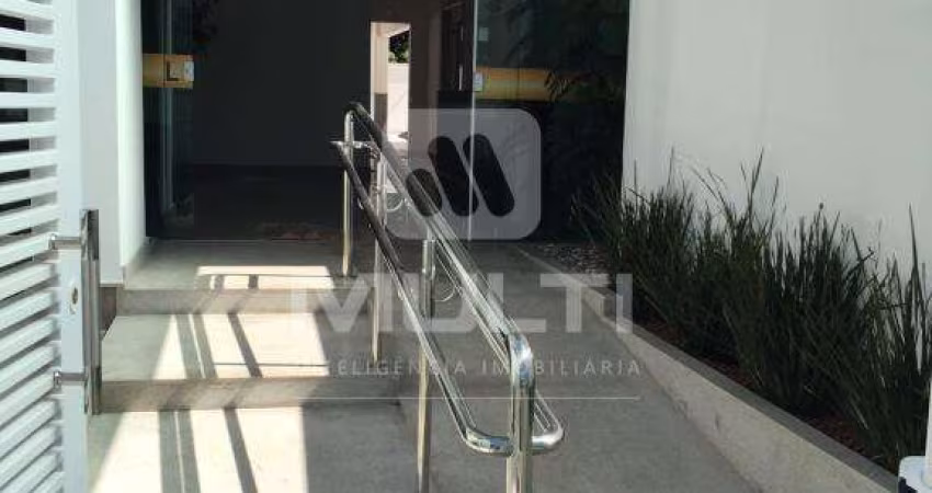 Apartamento com 3 quartos à venda em Saraiva, Uberlândia 