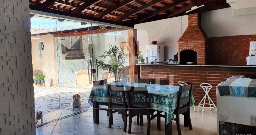 Casa comercial à venda no Jardins Roma, Uberlândia 