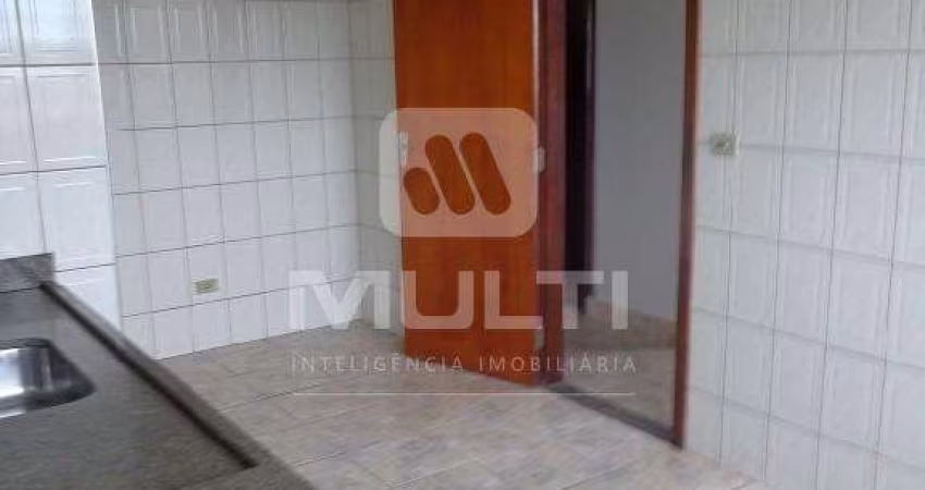 Apartamento com 3 quartos à venda no Daniel Fonseca, Uberlândia 