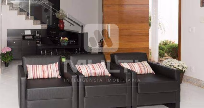 Ponto comercial à venda no Presidente Roosevelt, Uberlândia 