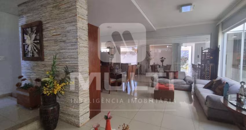 Casa com 4 quartos à venda no Gávea Hill, Uberlândia 