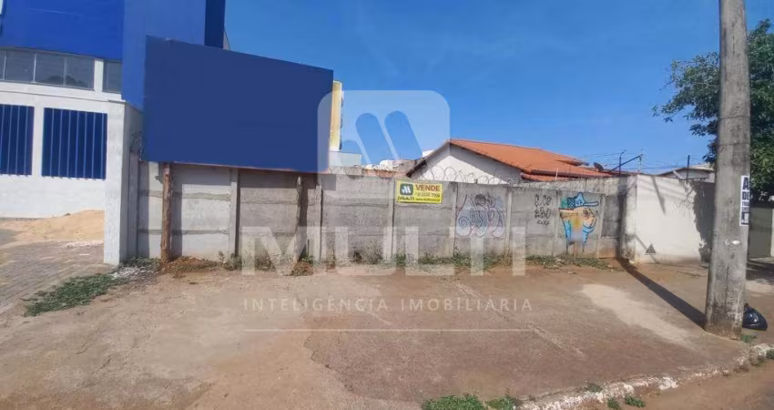 Terreno à venda no Santa Mônica, Uberlândia 
