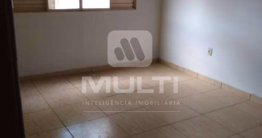 Apartamento com 3 quartos à venda no Copacabana, Uberlândia 