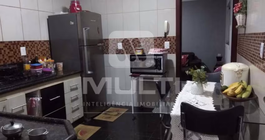 Casa com 3 quartos à venda no Alto Umuarama, Uberlândia 
