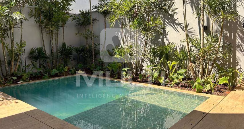 Casa em condomínio fechado com 4 quartos à venda no Alphaville, Uberlândia 
