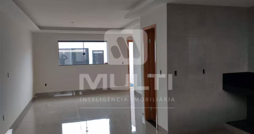 Casa com 3 quartos à venda no Alto Umuarama, Uberlândia 