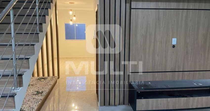 Casa com 3 quartos à venda no Grand Ville, Uberlândia 