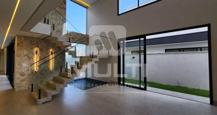Casa em condomínio fechado com 5 quartos à venda no Jardim Sul, Uberlândia 